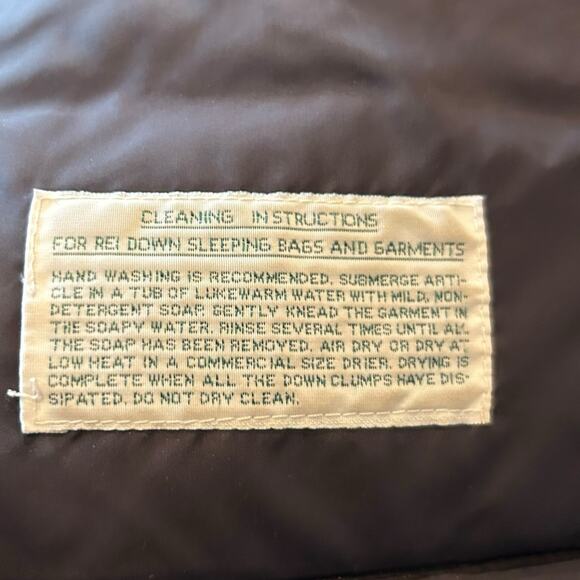 Vintage REI Green Down Filled Vest Mens Sz Large Nylon Puffer Full Zip Outdoor - Picture 5 of 16